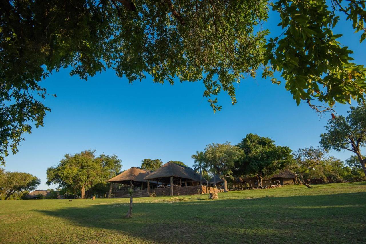 Inyati Game Lodge Sabi Sand Game Reserve Buitenkant foto